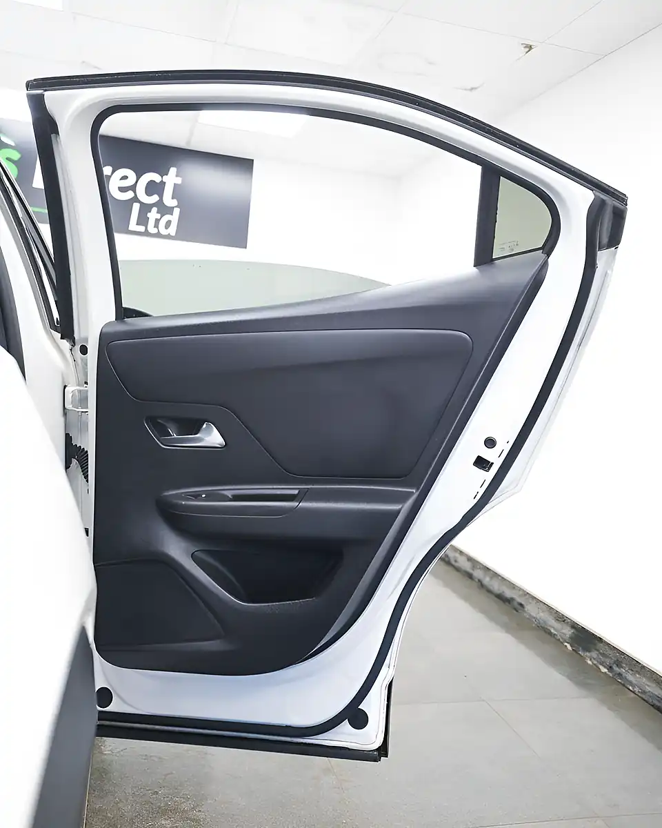 Used 2023 Vauxhall Mokka Ultimate White - Interior and Exterior details 12
