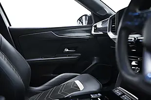 Used 2023 Vauxhall Mokka Ultimate White - Interior and Exterior details 14