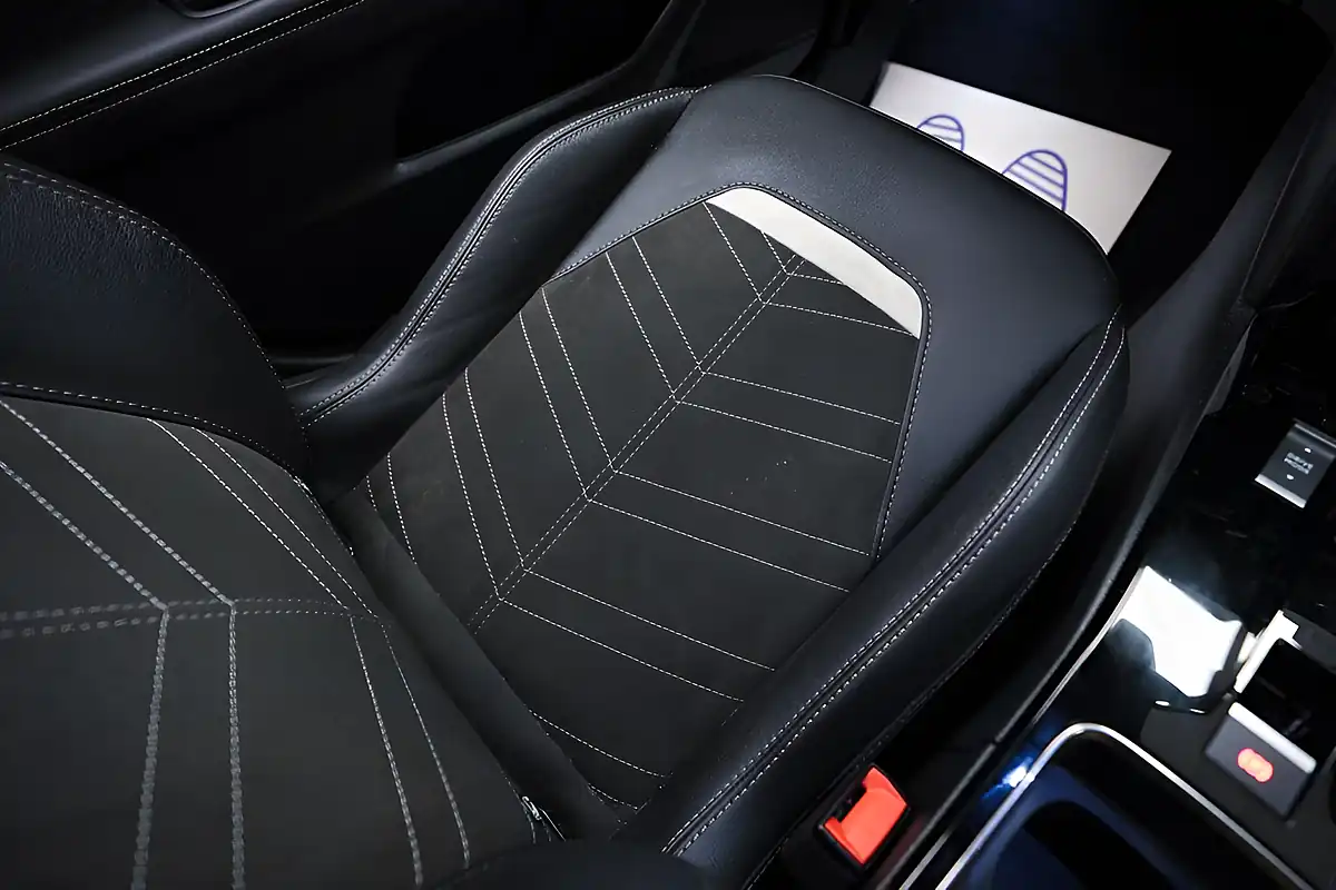 Used 2023 Vauxhall Mokka Ultimate White - Interior and Exterior details 15