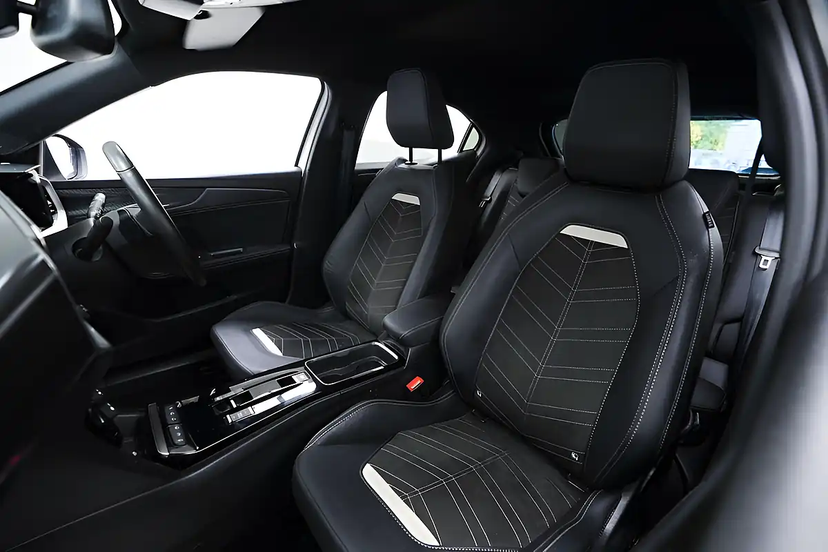Used 2023 Vauxhall Mokka Ultimate White - Interior and Exterior details 19