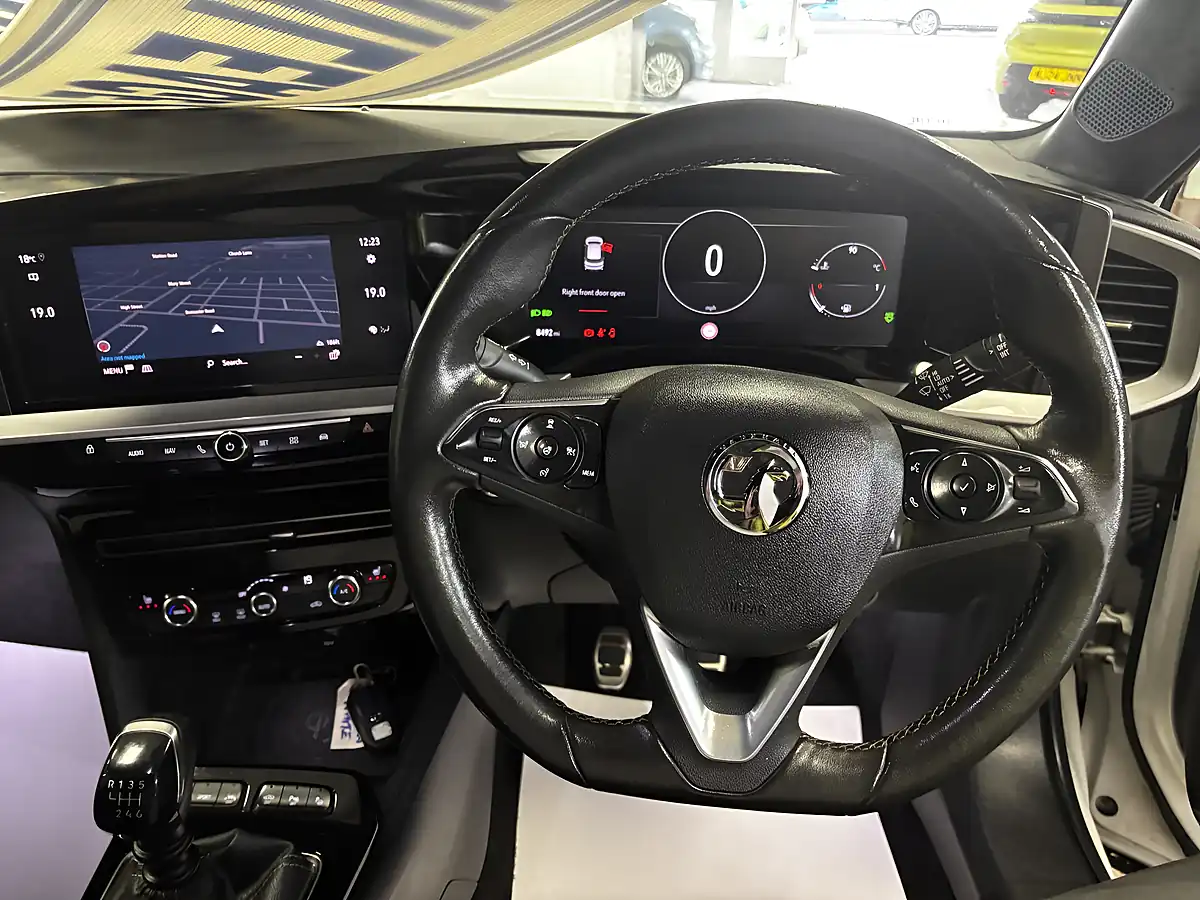Used 2023 Vauxhall Mokka Ultimate White - Interior and Exterior details 10