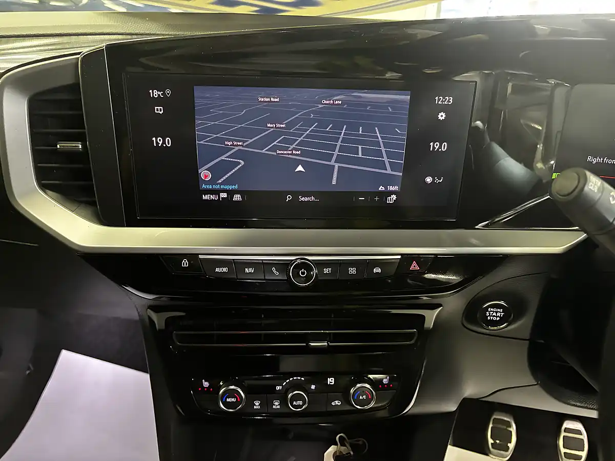 Used 2023 Vauxhall Mokka Ultimate White - Interior and Exterior details 12