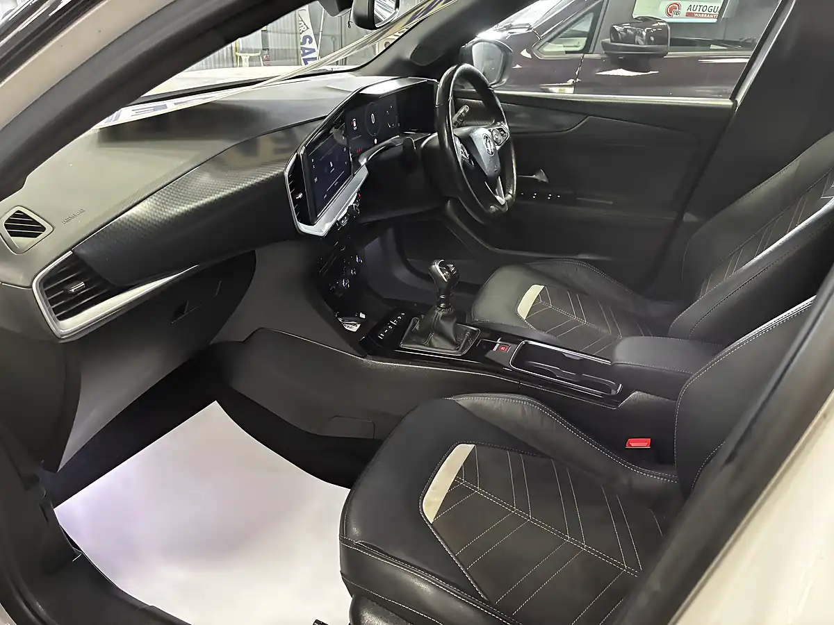Used 2023 Vauxhall Mokka Ultimate White - Interior and Exterior details 17
