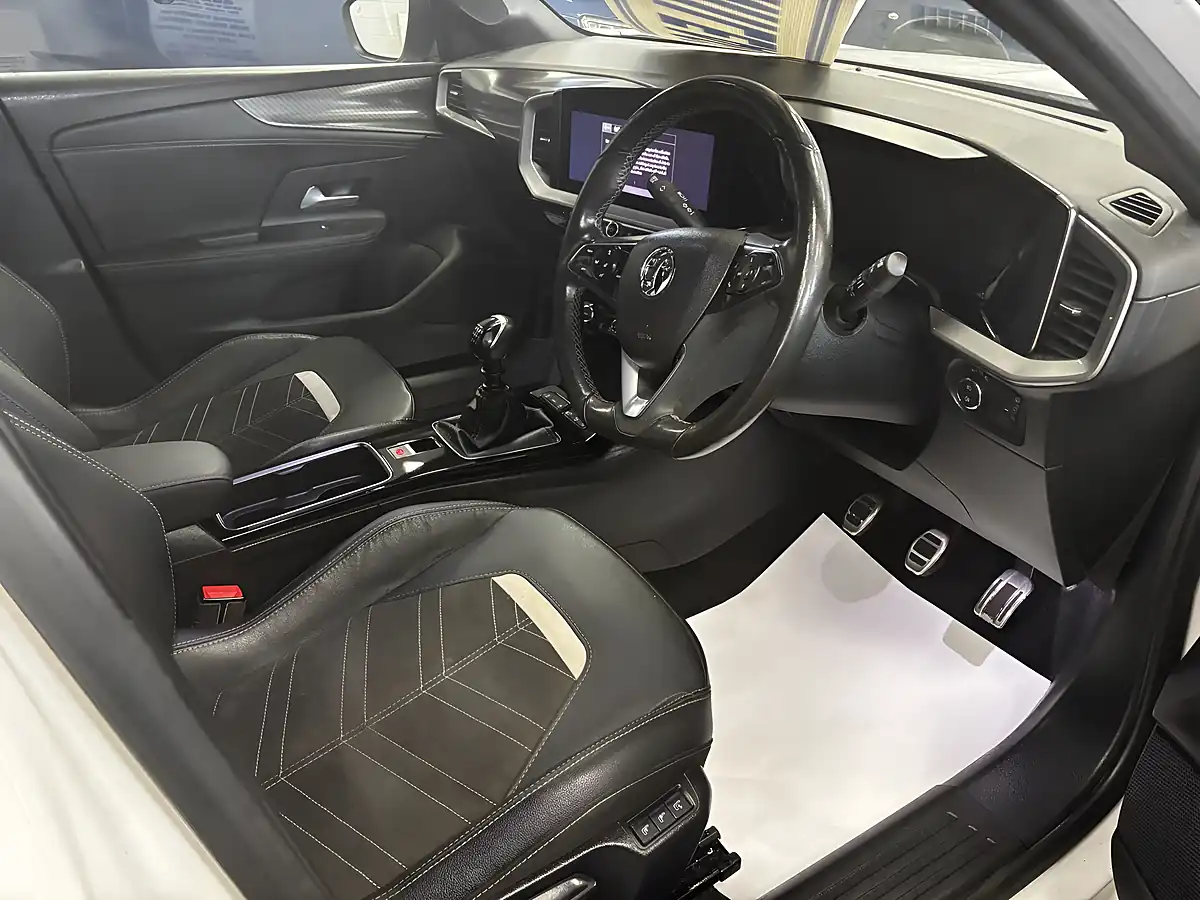 Used 2023 Vauxhall Mokka Ultimate White - Interior and Exterior details 9