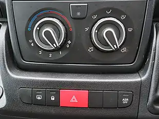 Used 2023 Vauxhall Movano 3500 Biturbo Prime Kaolin White - Interior and Exterior details 14