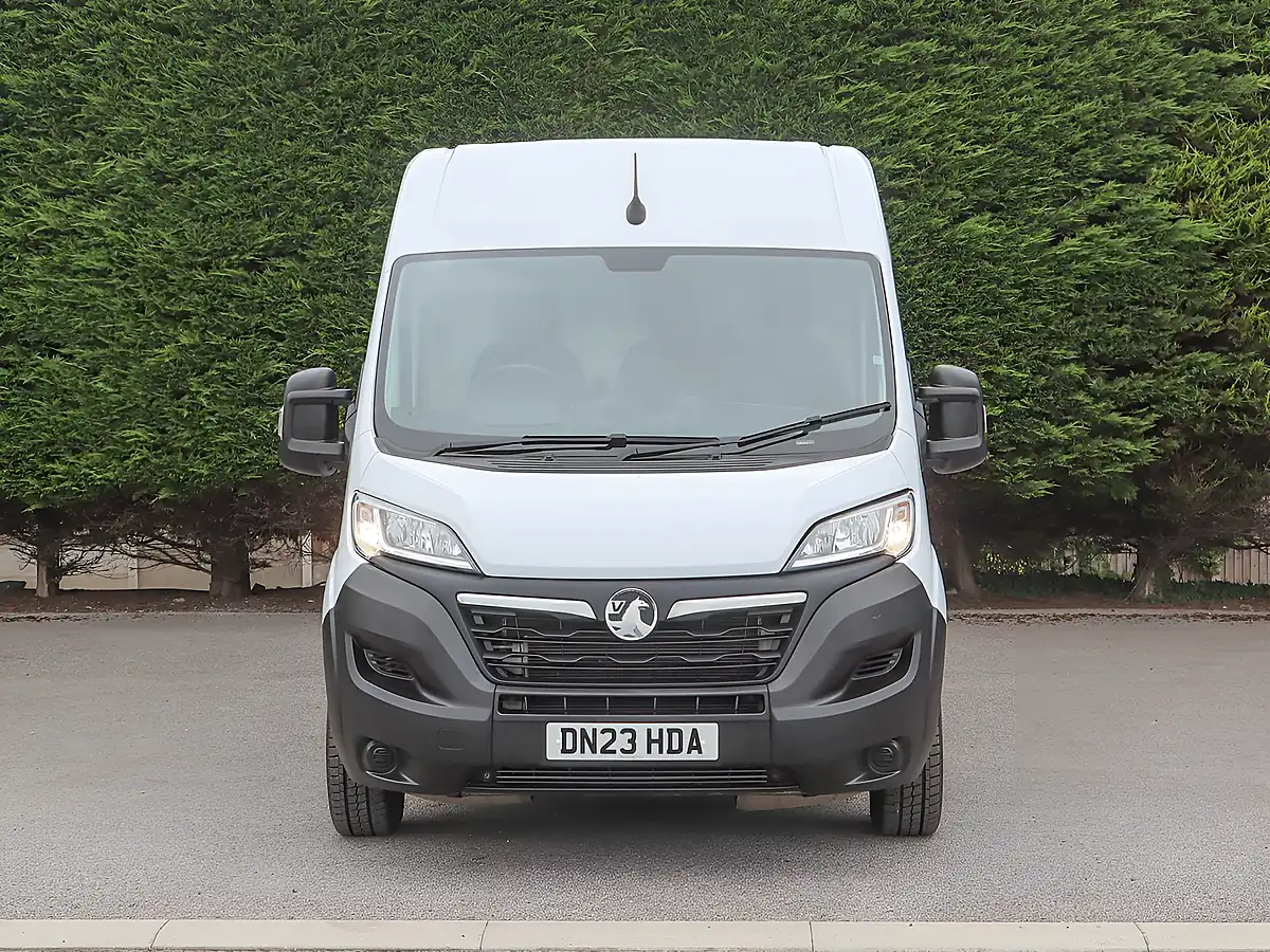 Used 2023 Vauxhall Movano 3500 Biturbo Prime Kaolin White - Interior and Exterior details 3