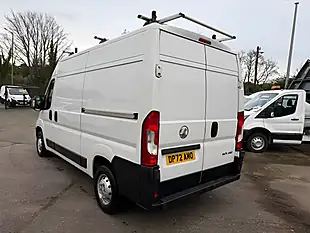 Used 2023 Vauxhall Movano 3500 L2 H2 White - Interior and Exterior details 7