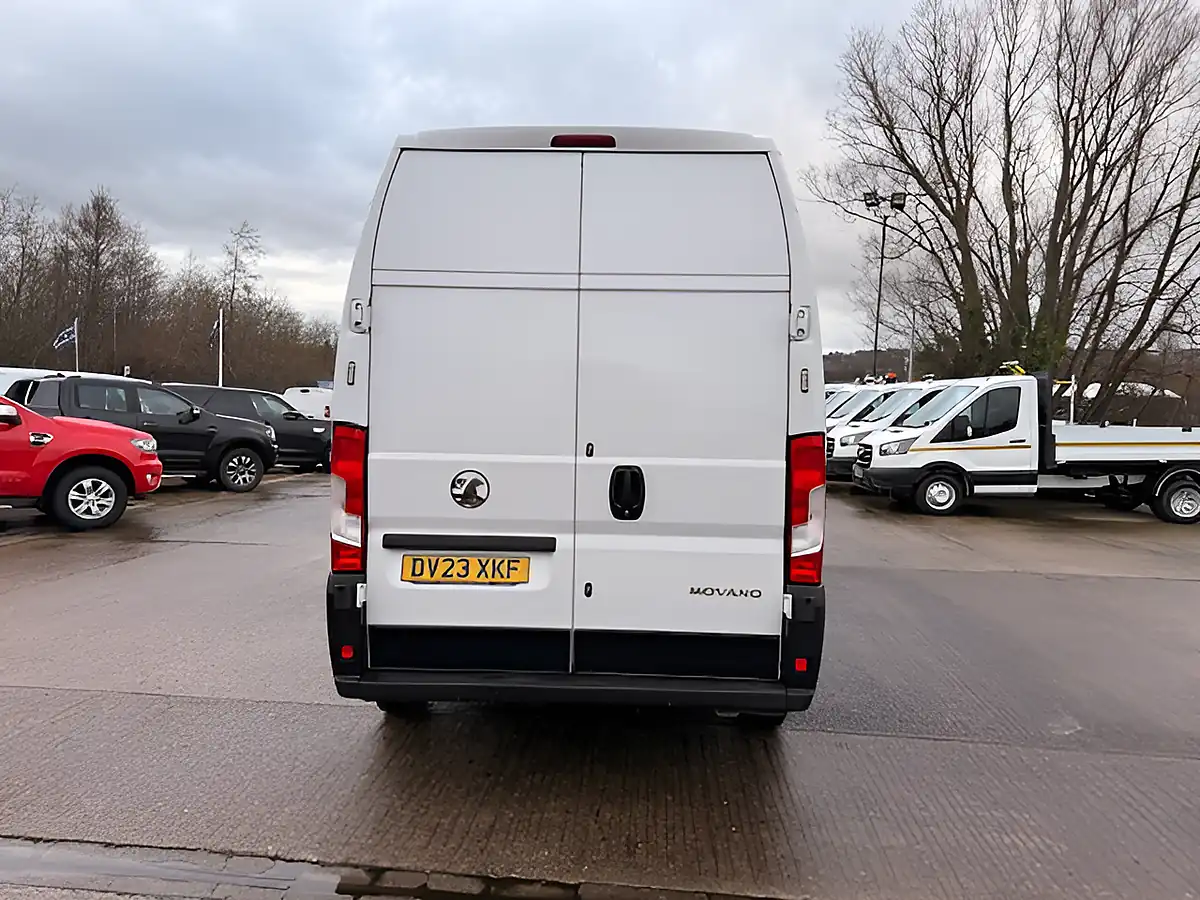 Used 2023 Vauxhall Movano F3500 Dynamic Lwb Extra High Roof White - Interior and Exterior details 4