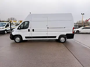 Used 2023 Vauxhall Movano F3500 Dynamic Lwb Extra High Roof White - Interior and Exterior details 7