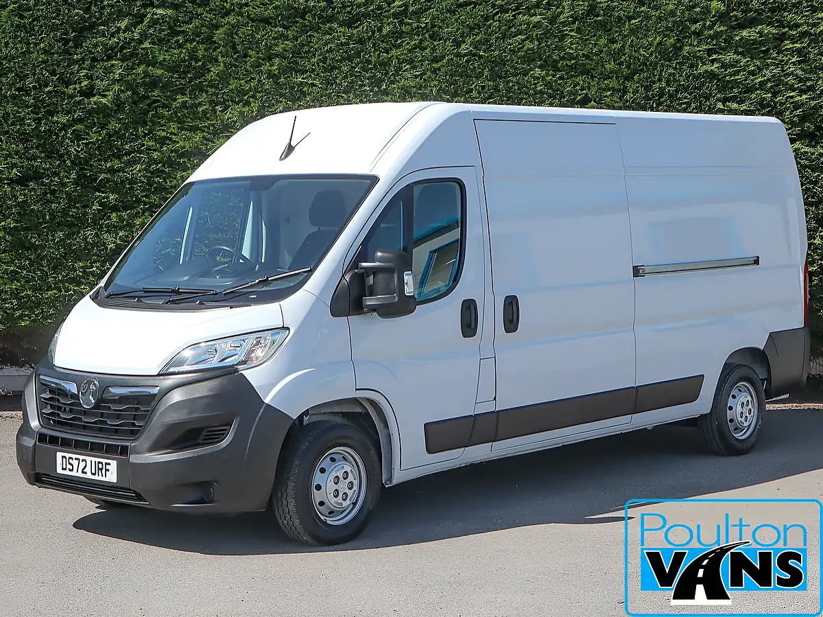 Used 2023 Vauxhall Movano Prime Kaolin White - Front View
