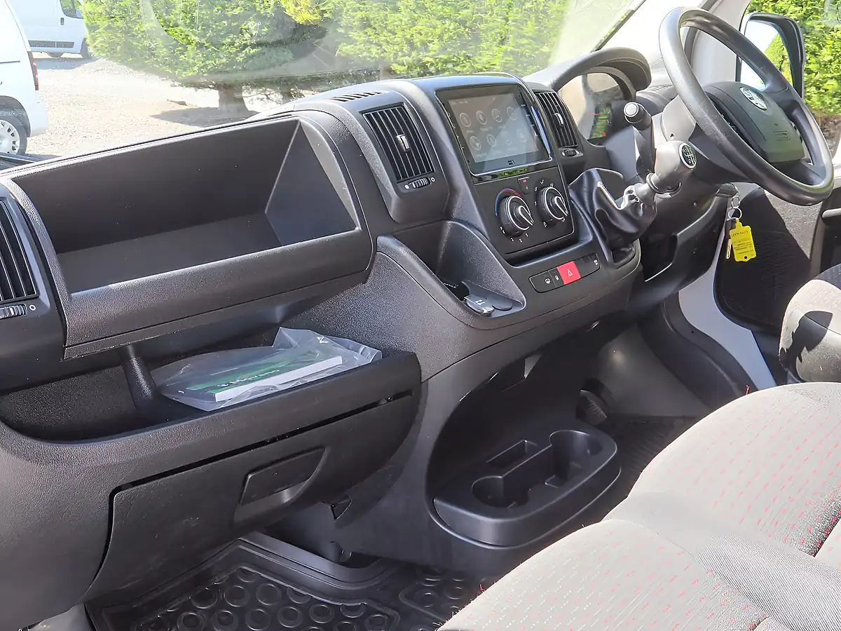 Used 2023 Vauxhall Movano Prime Kaolin White - Interior and Exterior details 20