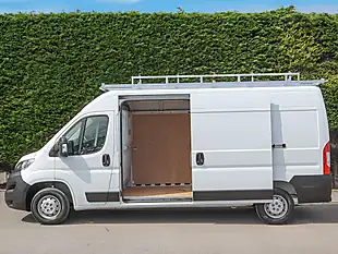 Used 2023 Vauxhall Movano Prime Kaolin White - Interior and Exterior details 10