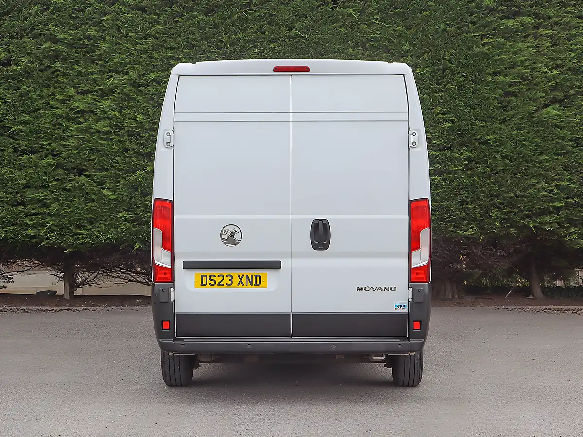 Used 2023 Vauxhall Movano Prime Kaolin White - Interior and Exterior details 7