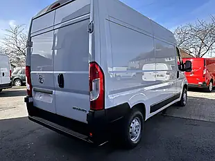 Used 2023 Vauxhall Movano Prime L2H2 White - Interior and Exterior details 7