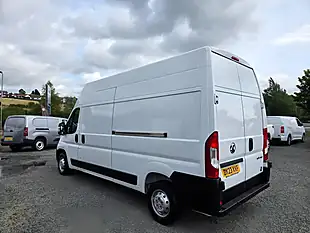 Used 2023 Vauxhall Movano Prime White - Interior and Exterior details 11