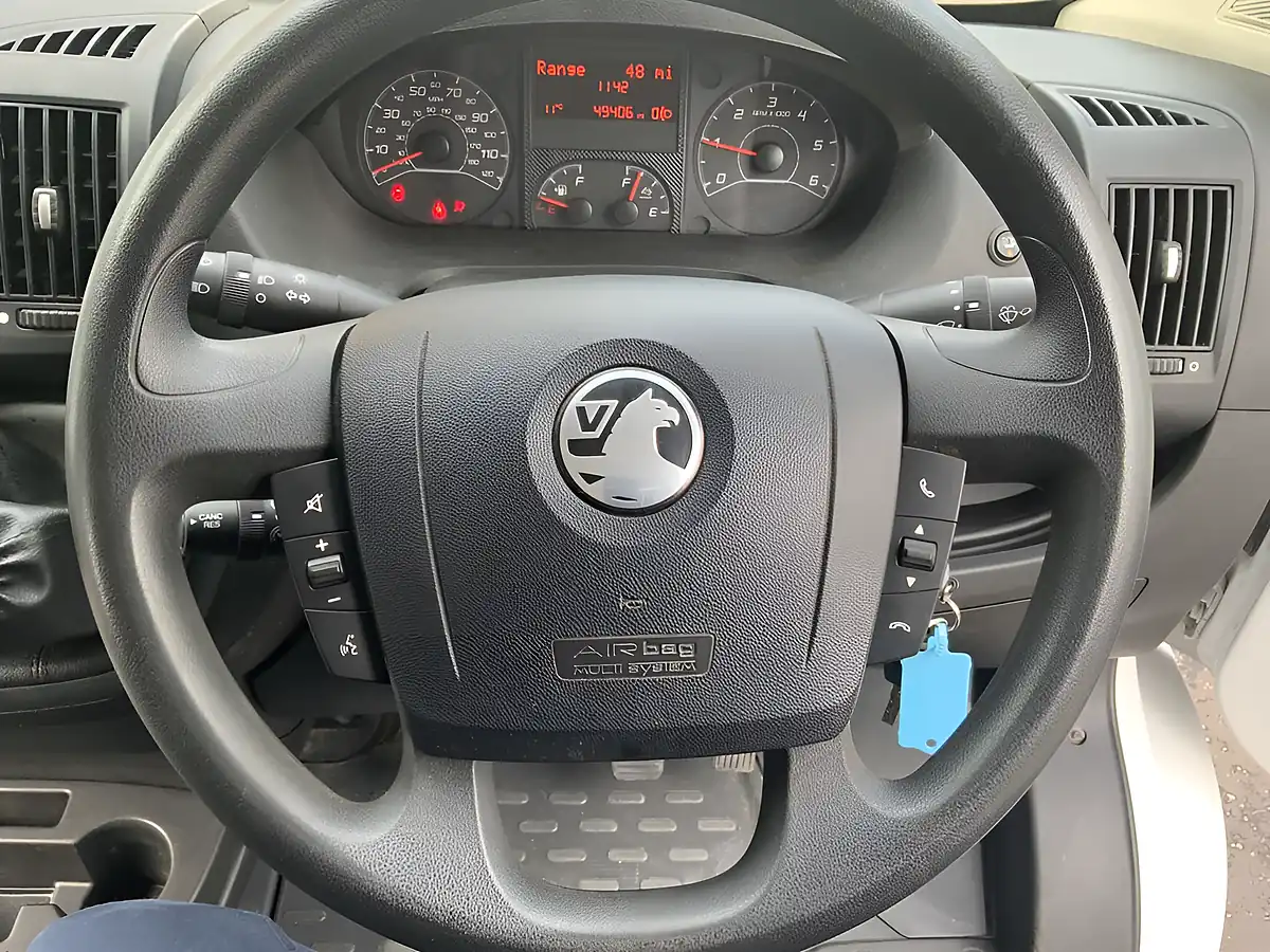 Used 2023 Vauxhall Movano Prime White - Interior and Exterior details 15