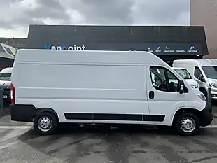Used 2023 Vauxhall Movano Prime White - Interior and Exterior details 7