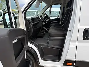 Used 2023 Vauxhall Movano Prime White - Interior and Exterior details 14