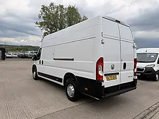 Used 2023 Vauxhall Movano Prime White - Interior and Exterior details 6