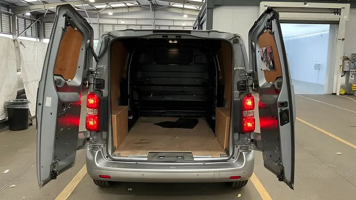 Used 2023 Vauxhall Vivaro 2700 Pro Nav Grey - Interior and Exterior details 10