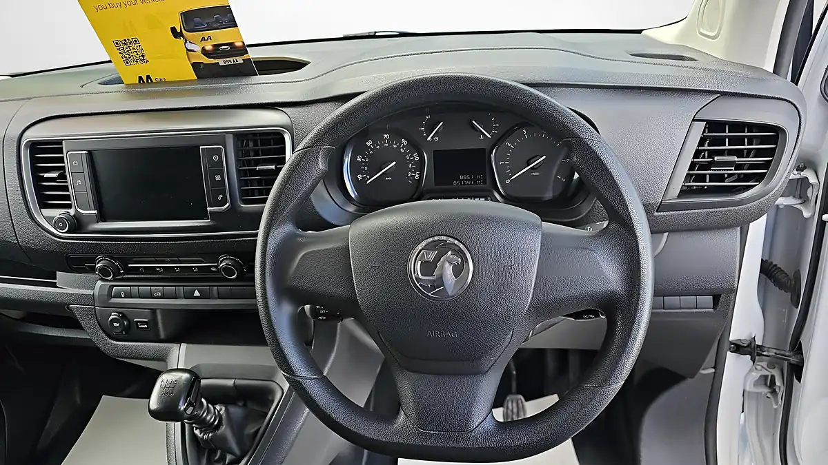 Used 2023 Vauxhall Vivaro 2900 Prime White - Interior and Exterior details 17