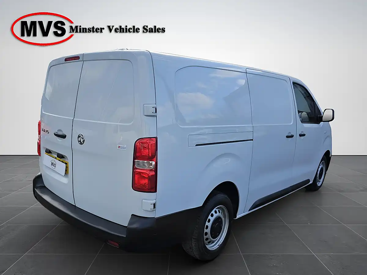 Used 2023 Vauxhall Vivaro 2900 Prime White - Interior and Exterior details 5