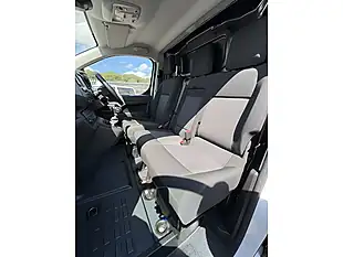 Used 2023 Vauxhall Vivaro 2900 Pro Kaolin White (brilliant) - Interior and Exterior details 10