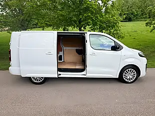Used 2023 Vauxhall Vivaro 2900 Pro Panel Van White - Interior and Exterior details 3