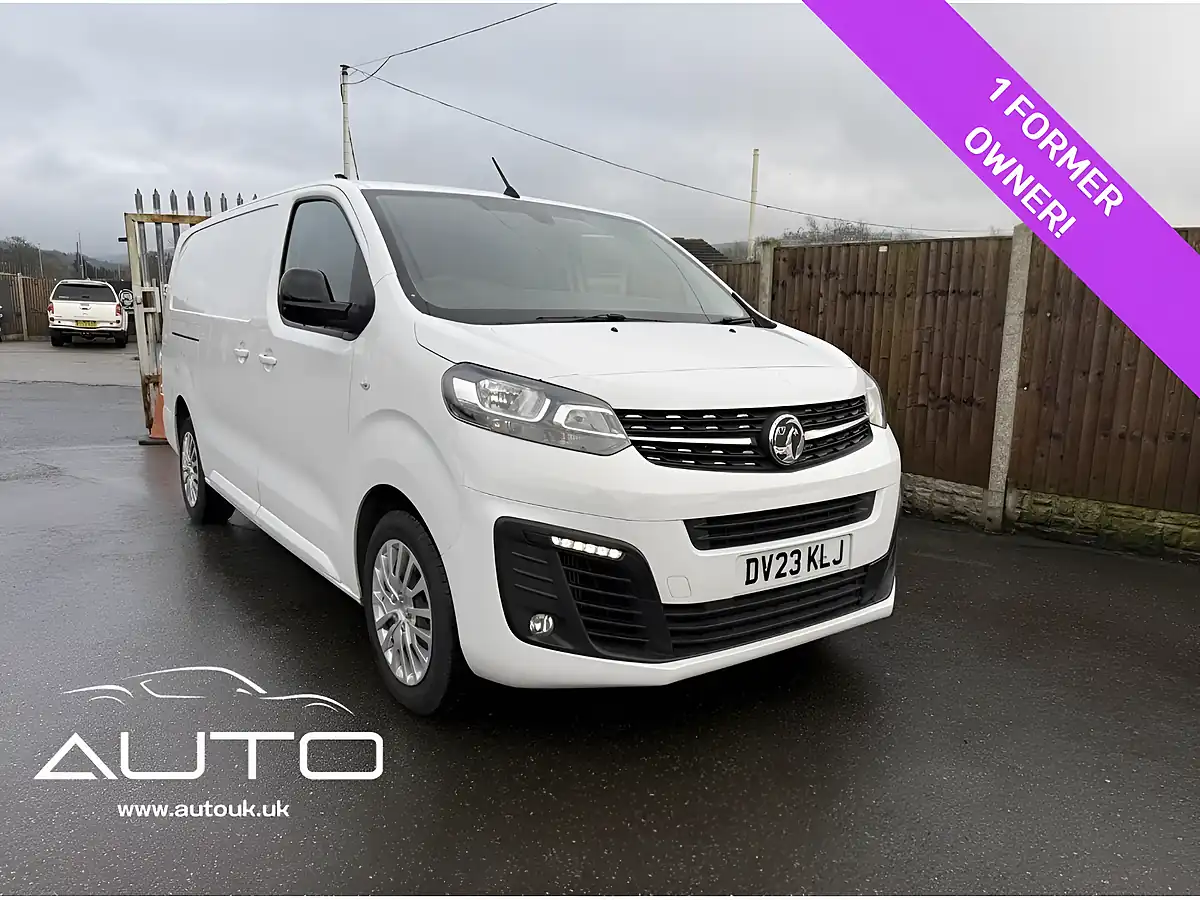Used 2023 Vauxhall Vivaro 2900 Pro White - Front View