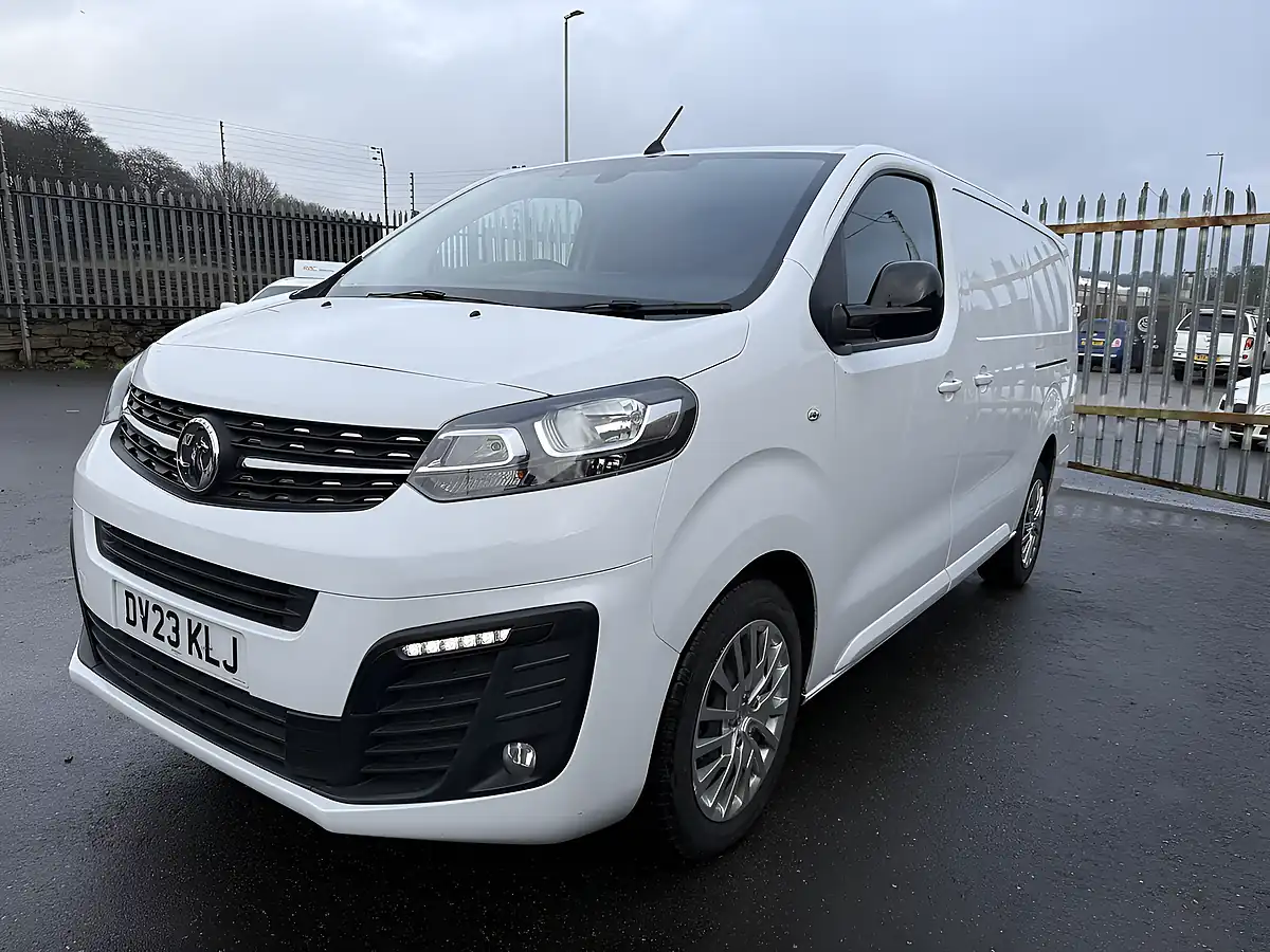 Used 2023 Vauxhall Vivaro 2900 Pro White - Interior and Exterior details 3