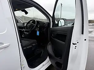 Used 2023 Vauxhall Vivaro 2900 Pro White - Interior and Exterior details 16