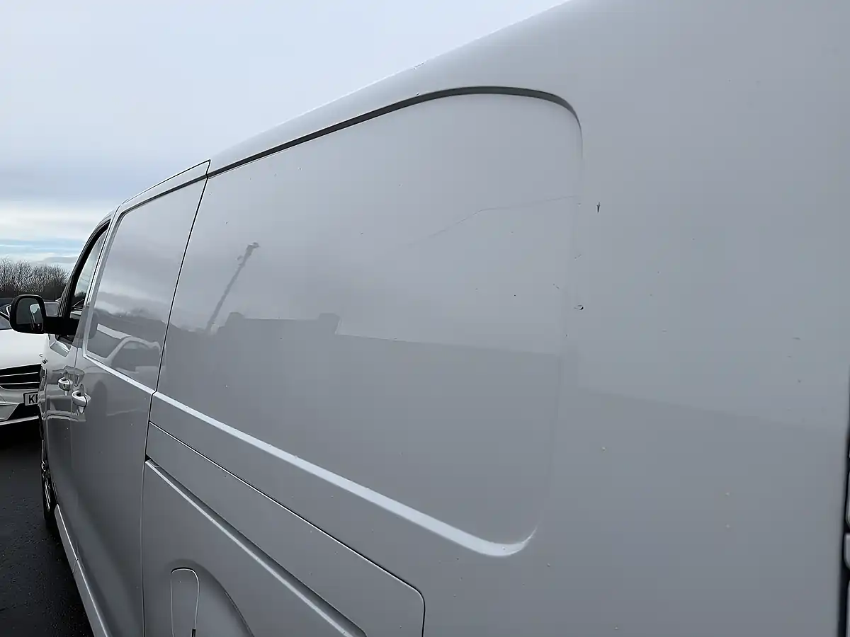Used 2023 Vauxhall Vivaro 2900 Pro White - Interior and Exterior details 6