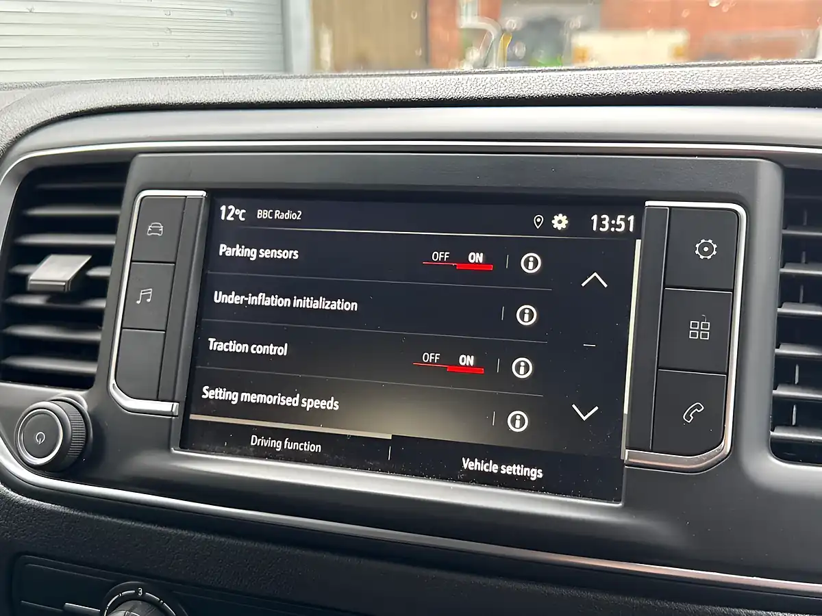 Used 2023 Vauxhall Vivaro 3100 Prime Kaolin White - Interior and Exterior details 18
