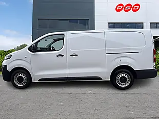 Used 2023 Vauxhall Vivaro 3100 Prime Kaolin White - Interior and Exterior details 5
