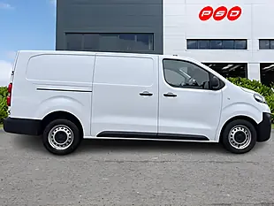 Used 2023 Vauxhall Vivaro 3100 Prime Kaolin White - Interior and Exterior details 9