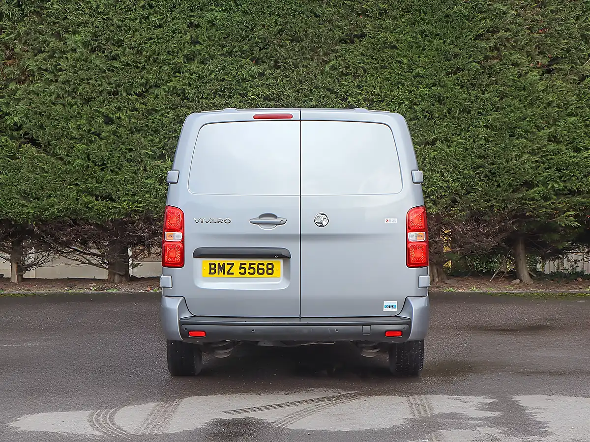 Used 2023 Vauxhall Vivaro 3100 Pro L2 Long Panel Grey - Interior and Exterior details 10