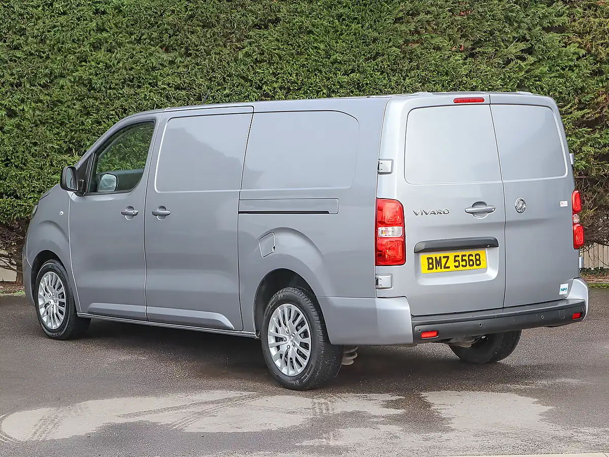 Used 2023 Vauxhall Vivaro 3100 Pro L2 Long Panel Grey - Interior and Exterior details 13