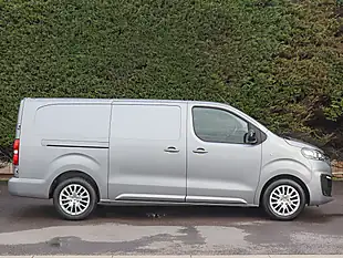 Used 2023 Vauxhall Vivaro 3100 Pro L2 Long Panel Grey - Interior and Exterior details 5