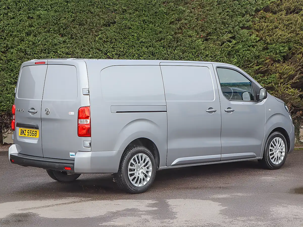 Used 2023 Vauxhall Vivaro 3100 Pro L2 Long Panel Grey - Interior and Exterior details 9
