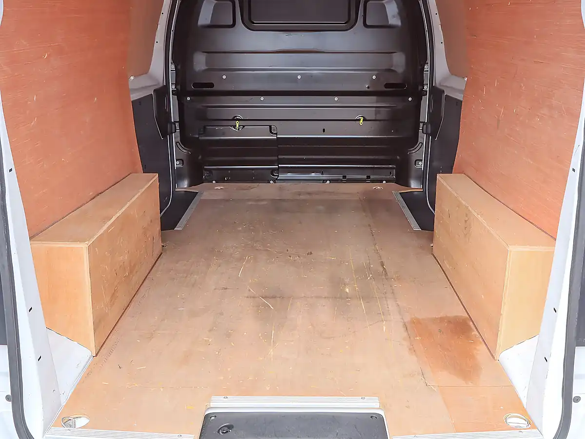 Used 2023 Vauxhall Vivaro 3100 Pro White - Interior and Exterior details 12