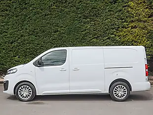 Used 2023 Vauxhall Vivaro 3100 Pro White - Interior and Exterior details 14