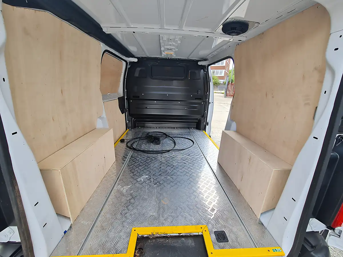 Used 2023 Vauxhall Vivaro Dynamic White - Interior and Exterior details 19