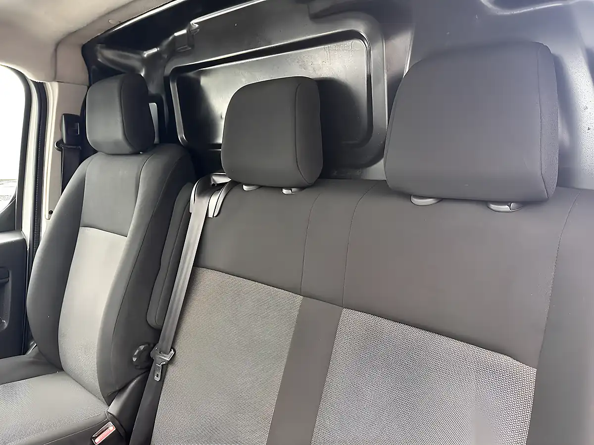 Used 2023 Vauxhall Vivaro Dynamic White - Interior and Exterior details 12