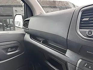Used 2023 Vauxhall Vivaro Dynamic White - Interior and Exterior details 17