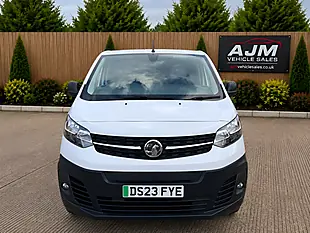 Used 2023 Vauxhall Vivaro Dynamic White - Interior and Exterior details 3