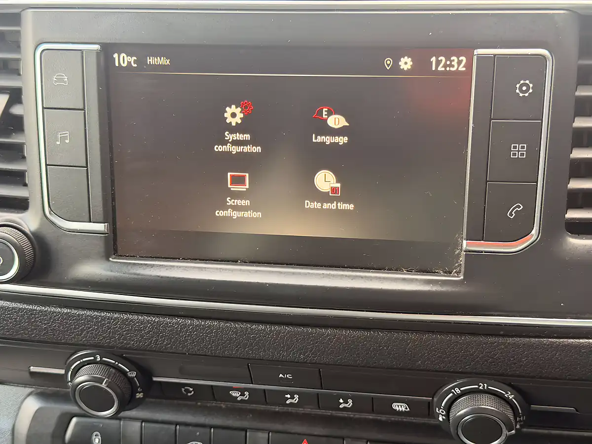 Used 2023 Vauxhall Vivaro Dynamic White - Interior and Exterior details 11