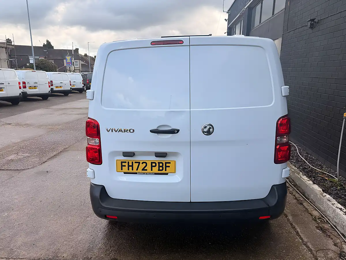 Used 2023 Vauxhall Vivaro Dynamic White - Interior and Exterior details 5