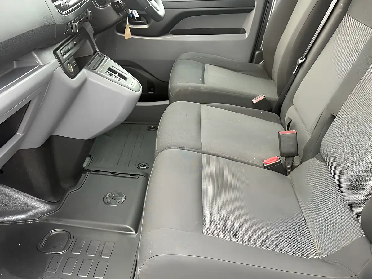 Used 2023 Vauxhall Vivaro Electric Dynamic Grey - Interior and Exterior details 18