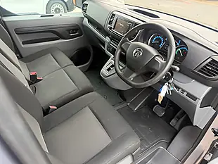 Used 2023 Vauxhall Vivaro Electric Dynamic Grey - Interior and Exterior details 20