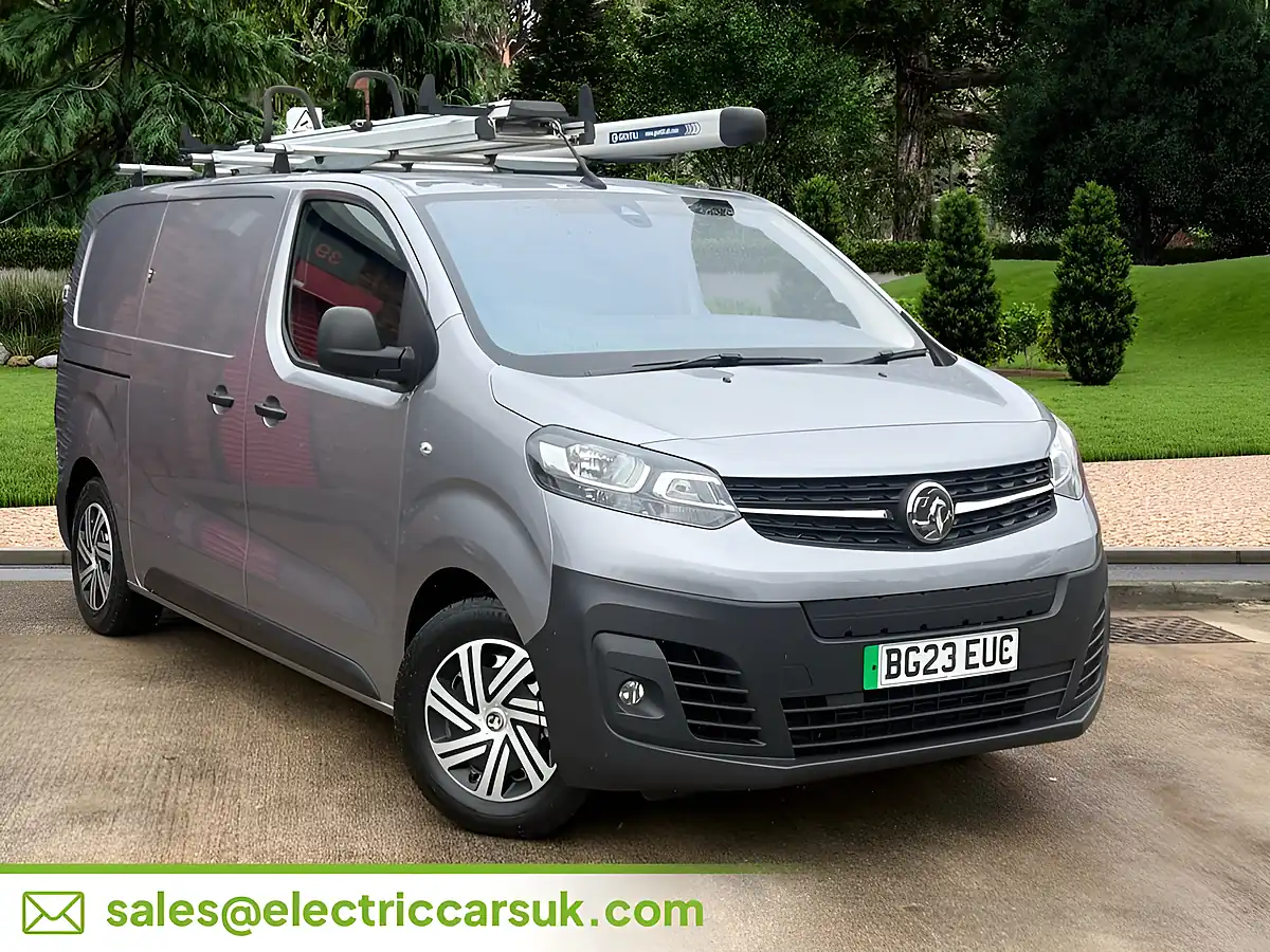 Used 2023 Vauxhall Vivaro Electric Dynamic Grey - Interior and Exterior details 5